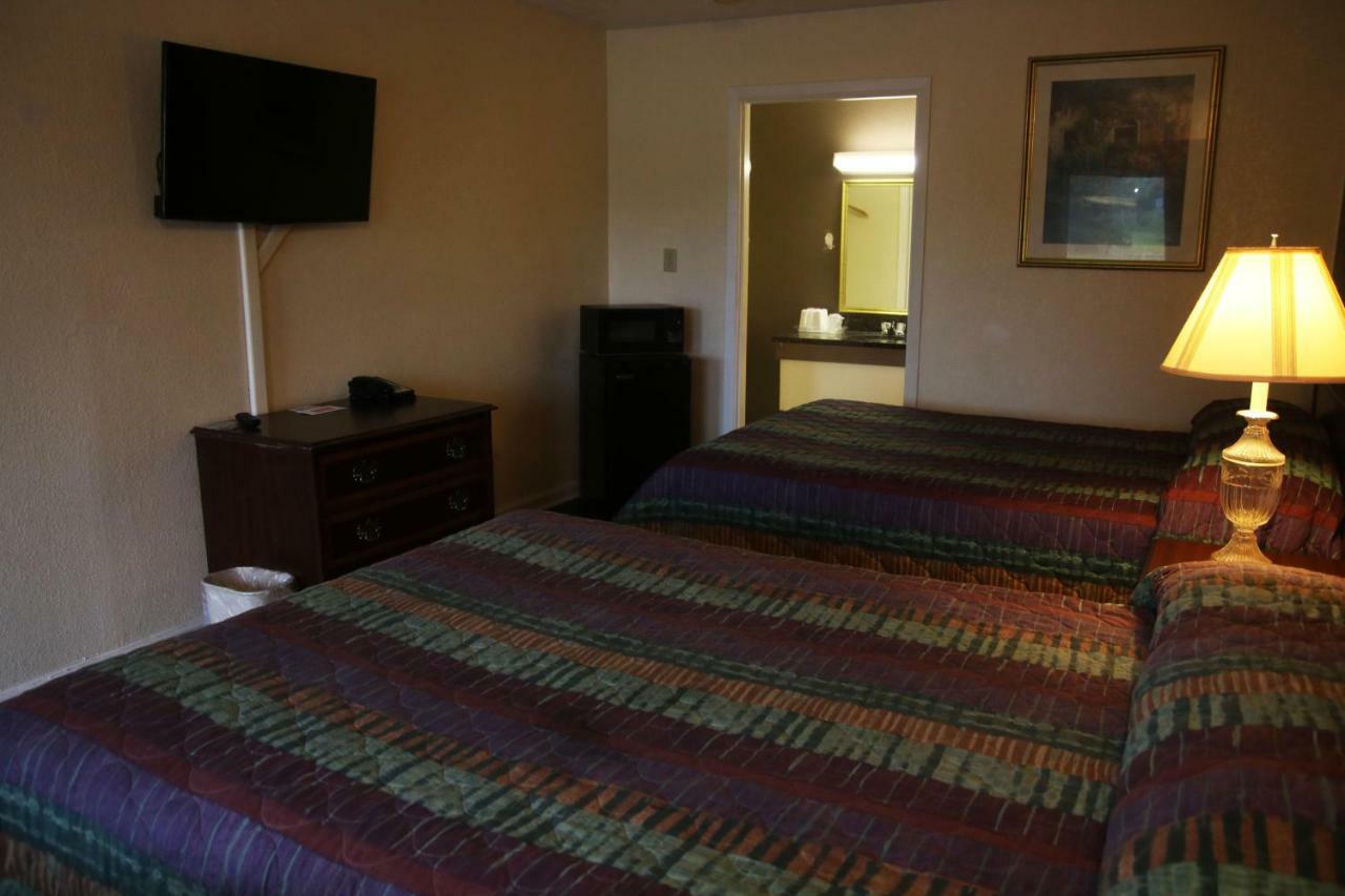 Imperial Inn グランド・ブラン エクステリア 写真